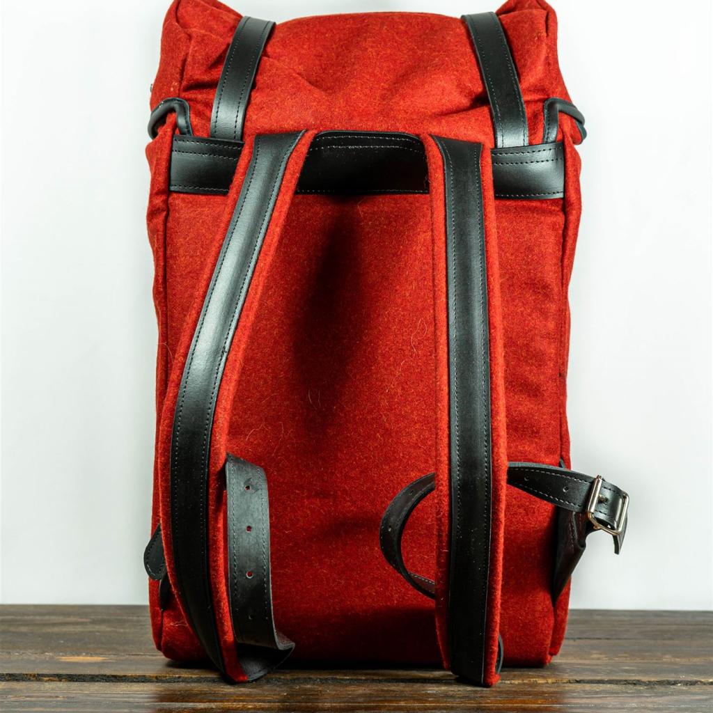 Lodenrucksack rot