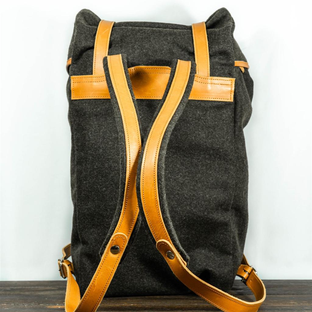 Lodenrucksack braun